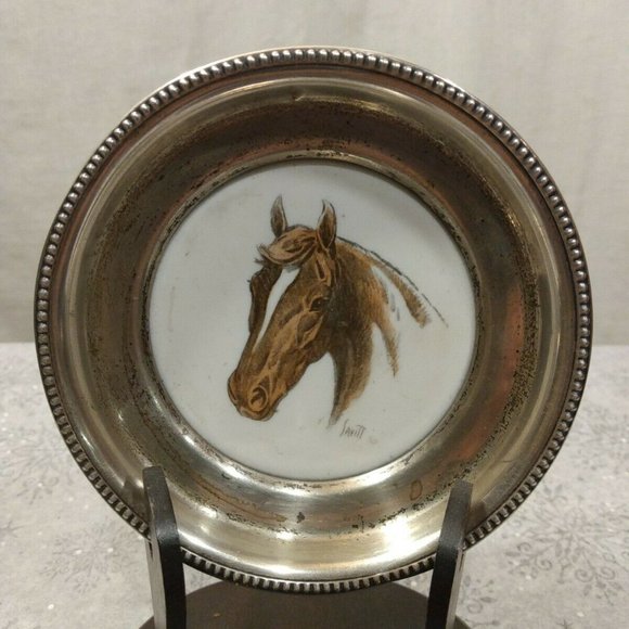 “Assault” sterling silver coaster  By Frank M Whiting Triple Crown Winner 1946 - Picture 1 of 5